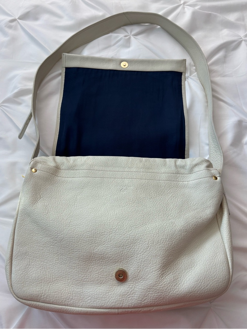 Givenchy Life Vintage Soft Pebble Leather Crossbody Bag, Off-White, EVC - Picture 3 of 16